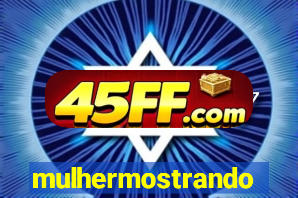 mulhermostrandoopeito